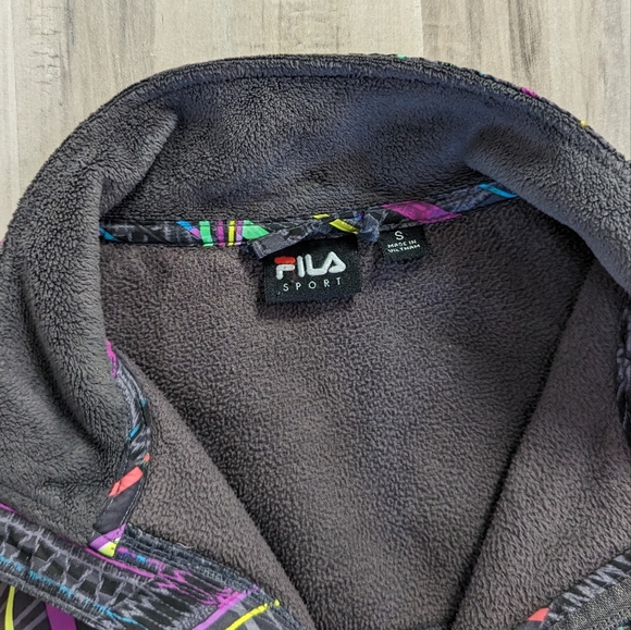 Fila Retro 90's Neon Pattern Zip Up Super Soft Fleece Unique vintage - Picture 5 of 7